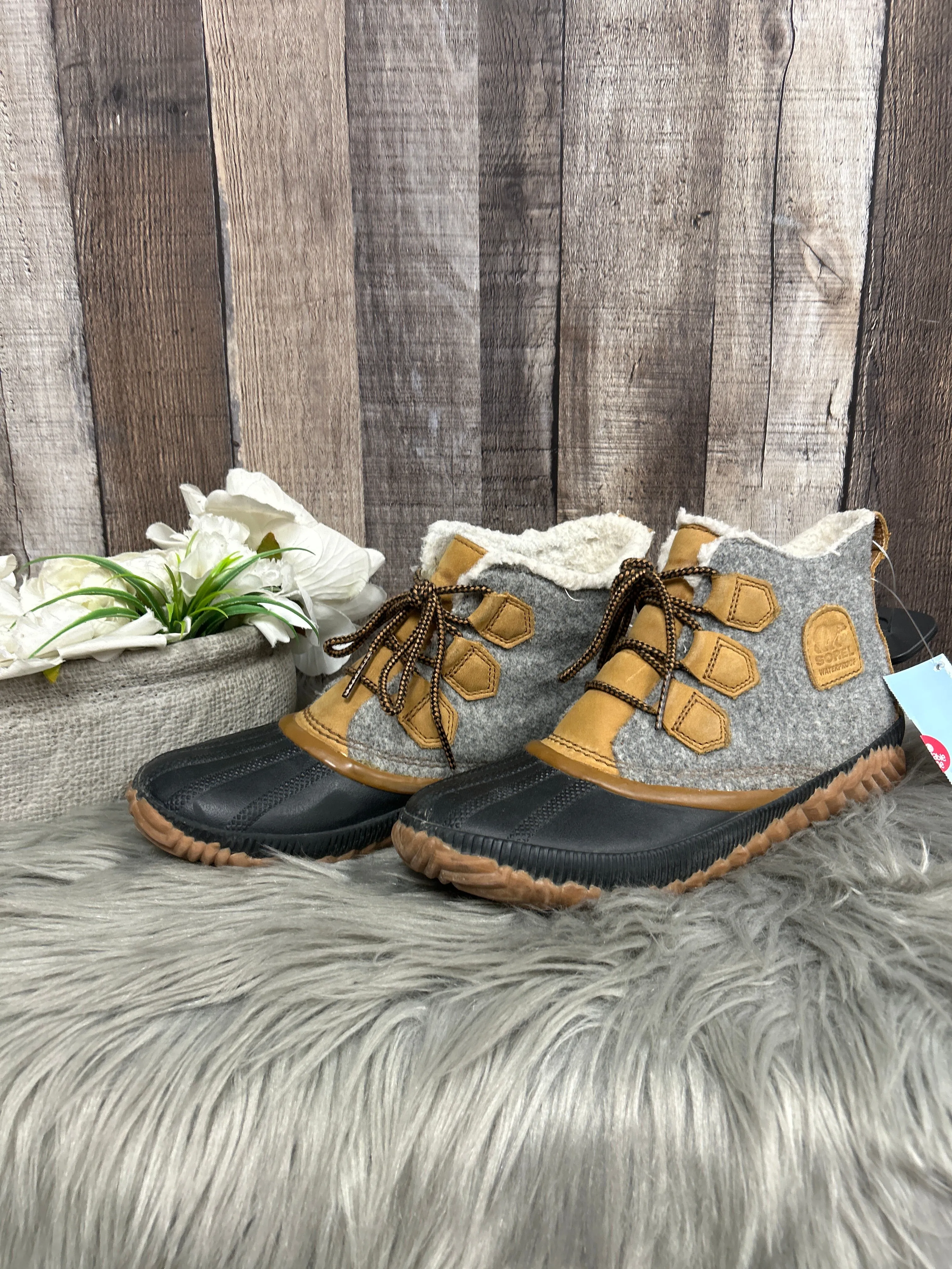 Boots Snow By Sorel In Grey, Size: 8