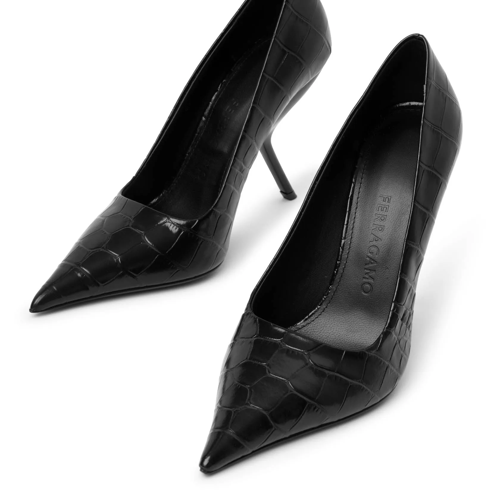 Eva X5 black pumps