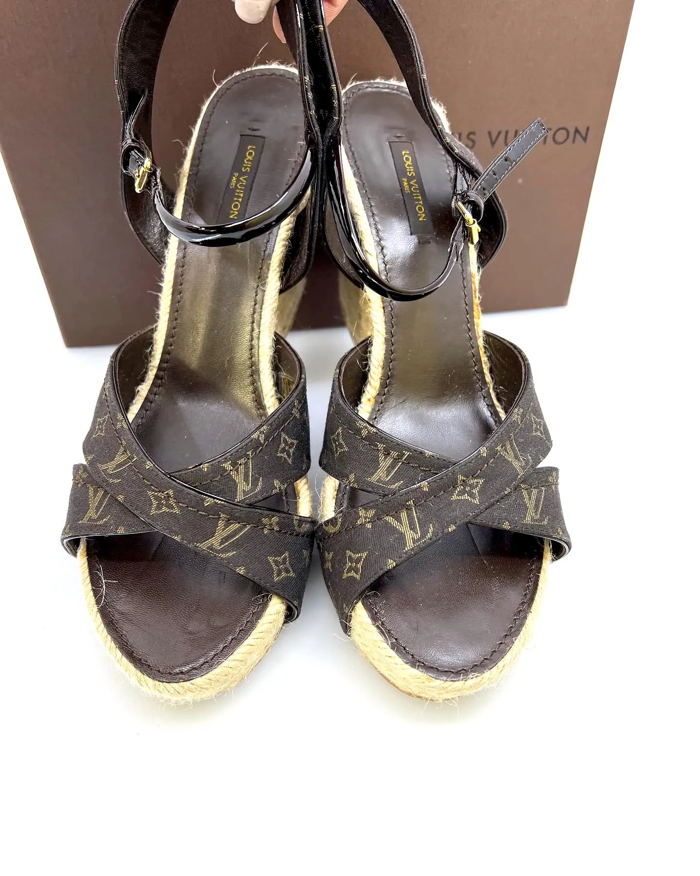 LOUIS VUITTON MONOGRAM IDYLIE MAJORCA ESPADRILLE WEDGE SANDALS