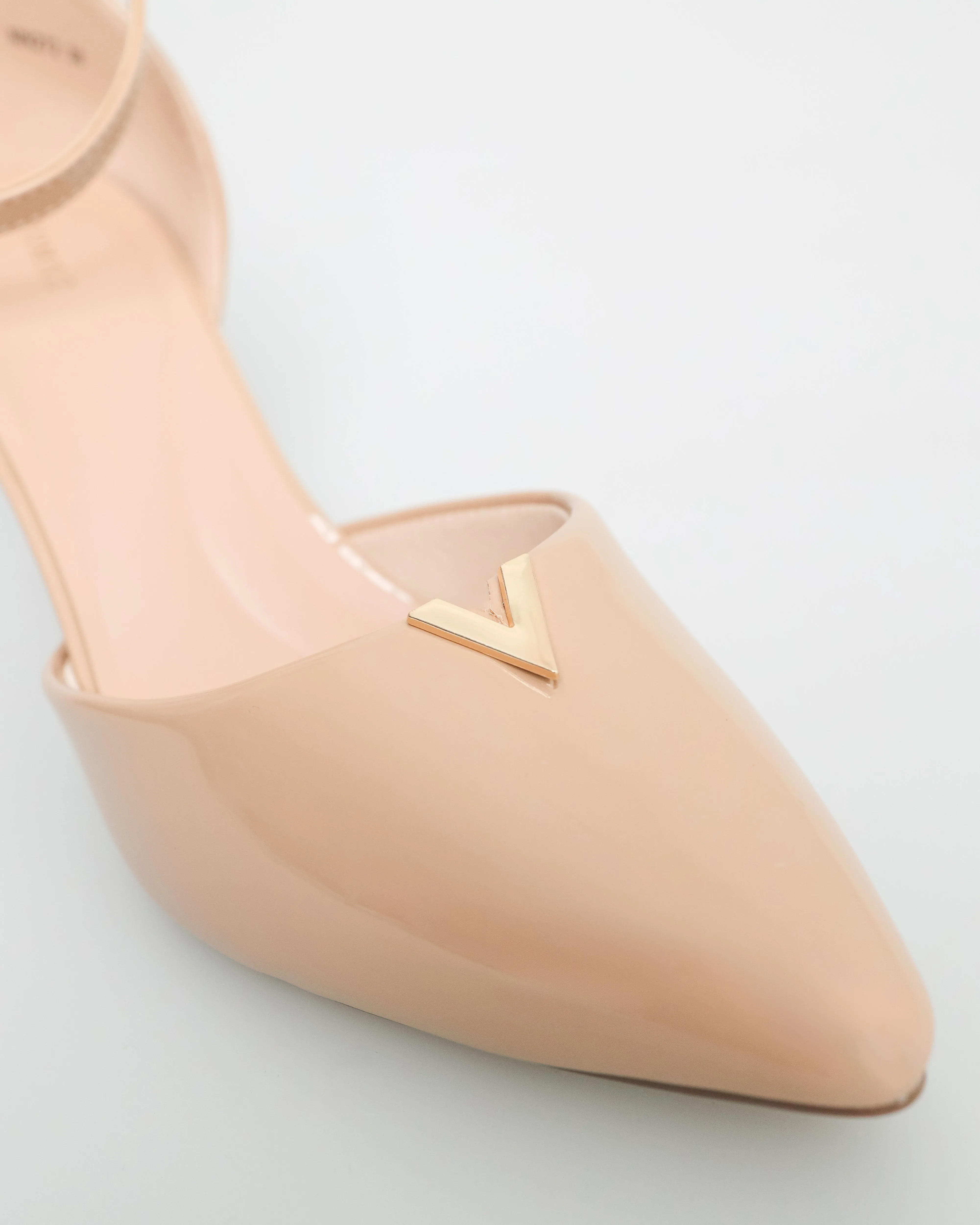 Tomaz NN272 Ladies Pointed Toe Ankle Strap Heels