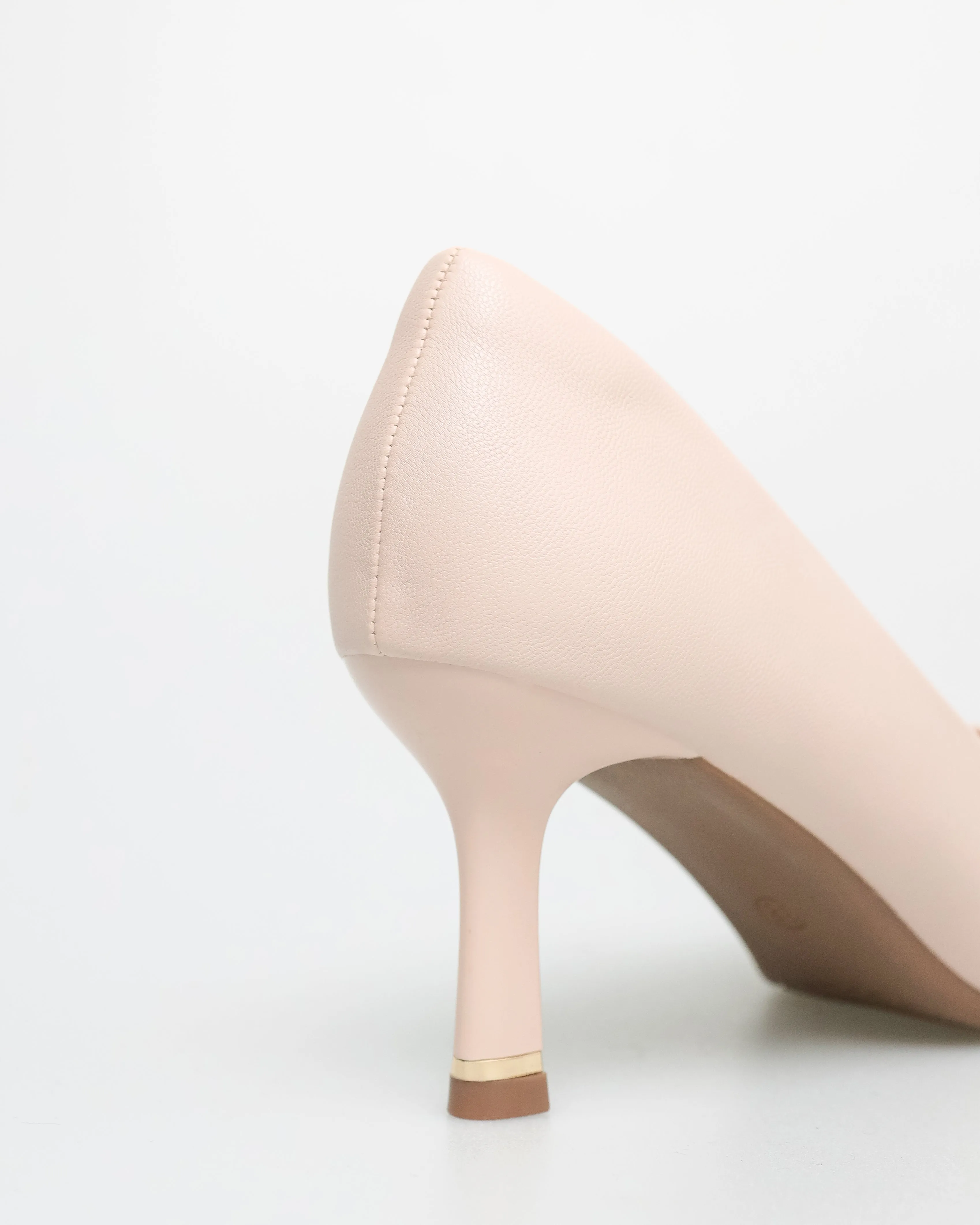 Tomaz NN314 Ladies Pointy Kitten Heels