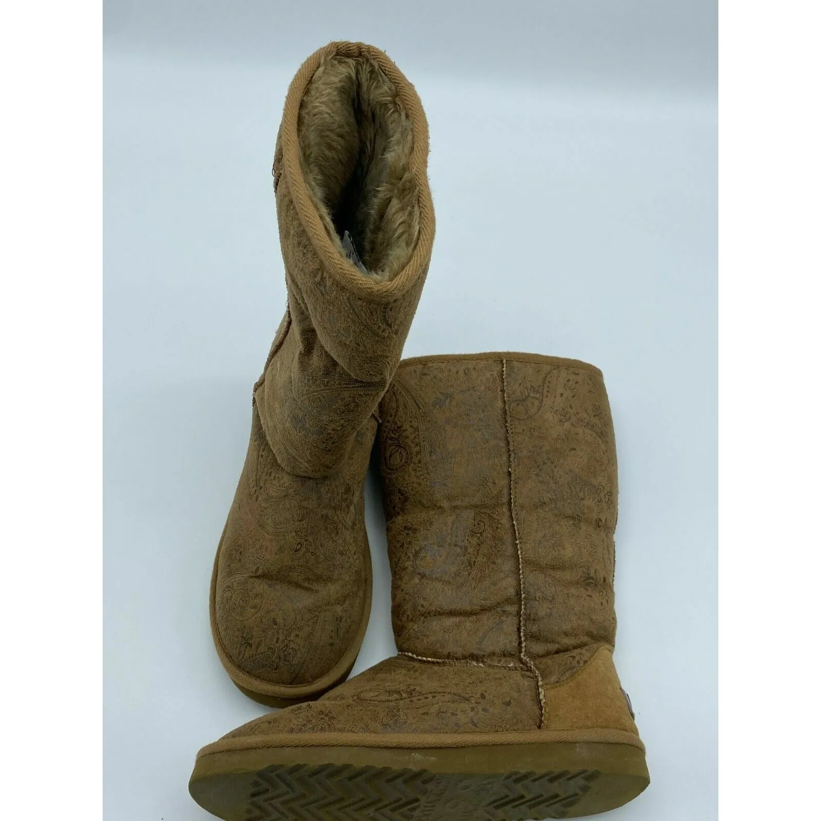 UGG Classic Tall Women Boots size W5